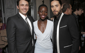 Модель Лупита Нионго