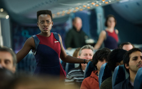 Очаровательная Лупита Нионго