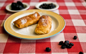 Блины с черносливом на Масленицу