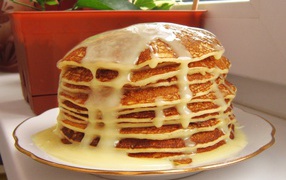 Pancakes with condensed milk on Shrove Tuesday