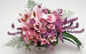 Цветочная ваза на 8 марта