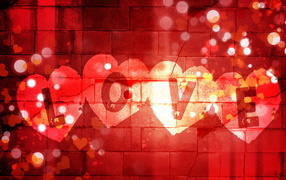Сердца на стене на День Святого Валентина 14 февраля