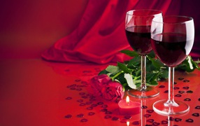 Розы и вино на День Святого Валентина
