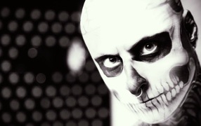 Знаменитая Кинозвезда Рик Жене