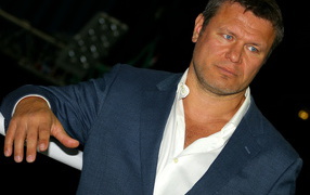 Актер Олег Тактаров