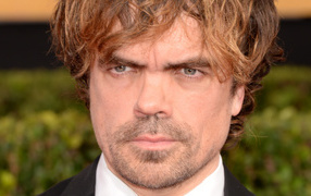 Популярный актер Питер Динклэйдж