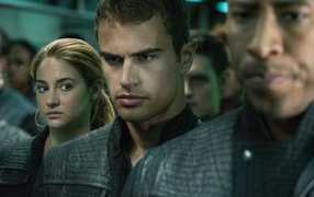 Кинозвезда Тео Джеймс