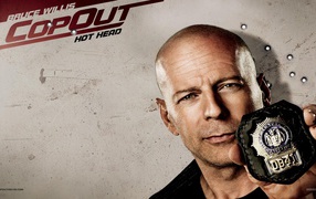 Actor Bruce Willis movie cop out
