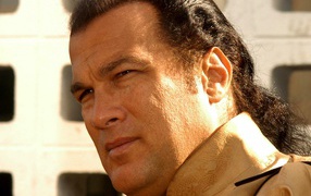 Актер Стивен Сигал