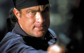 Возлюбленный Стивен Сигал