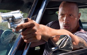 Известный кинозвезда Дуэйн Джонсон