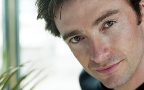 Хью Джекман крупным планом