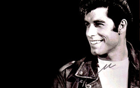 Популярный Актер Джон Траволта