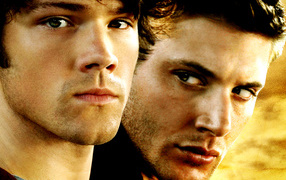 Популярный Джаред Падалеки