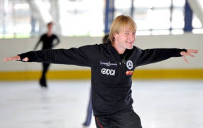 Train skater Evgeni Plushenko