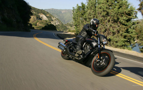 Красивый мотоцикл в москве Harley-Davidson Night Rod Special