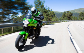 Красивый мотоцикл в москве Kawasaki Versys