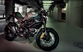 Мотоцикл модели Ducati Monster Diesel