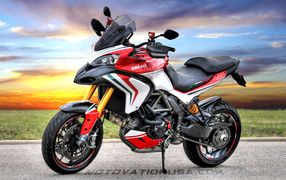 Мотоцикл модели Ducati Multistrada 1200