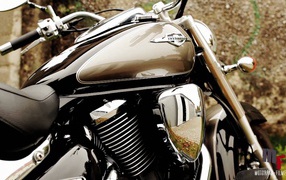 Невероятный мотоцикл Suzuki Intruder C800C