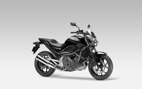 Невероятно быстрый мотоцикл Honda NC 700 S