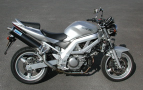Невероятно быстрый мотоцикл Suzuki SV 650 S