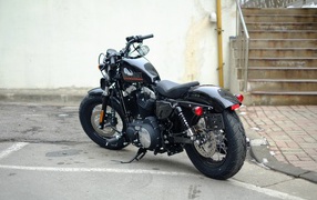 Мотоцикл модели Harley-Davidson XL 1200X Sportster Forty-Eight