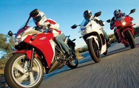 Новый мотоцикл Honda CBR 250 R