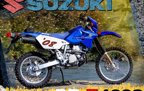 Новый мотоцикл Suzuki  DR-Z400 S