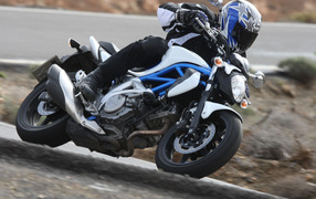 Новый мотоцикл Suzuki SFV 650