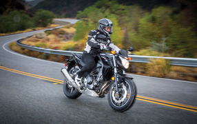 Быстрый мотоцикл Новый мотоцикл Honda CB 500 F