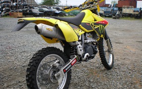 Новый надежный мотоцикл Suzuki  DR-Z 125