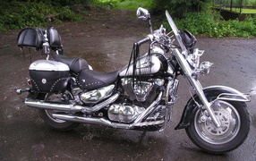 Новый надежный мотоцикл Suzuki Intruder M1500