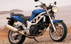 Новый надежный мотоцикл Suzuki SV 650 S