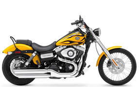 Популярный мотоцикл Harley-Davidson Dyna Wide Glide