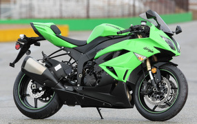 Популярный мотоцикл Kawasaki Ninja ZX-6R