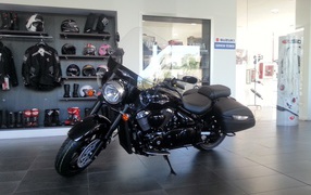 Новый мотоцикл Suzuki Intruder C1500T