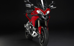 Надежный мотоцикл Ducati Multistrada 1200