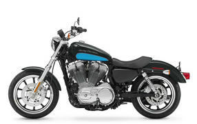 Надежный мотоцикл Harley-Davidson XL 883L Sportster