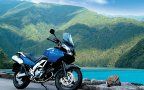 Мотоцикл Suzuki модели V-Storm 1000  DL