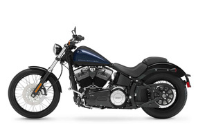 Тест-драйв мотоцикла Harley-Davidson Softail Blackline