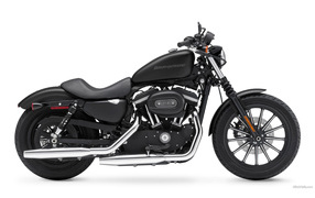 Тест-драйв мотоцикла Harley-Davidson XL 883N Sportster Iron