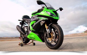 Тест-драйв мотоцикла Kawasaki Ninja ZX-6R 636 Performance