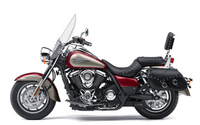 Тест-драйв мотоцикла Kawasaki VN 1700 Classic