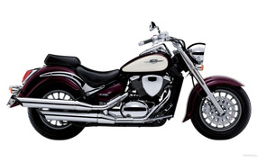 Тест-драйв мотоцикла Suzuki Intruder C800C