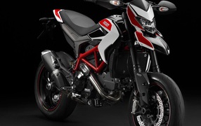 Новый надежный мотоцикл Ducati Hypermotard SP