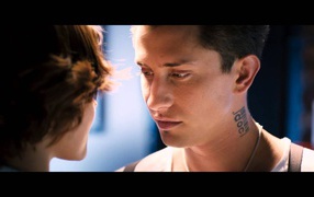 Темный мир: Равновесие злодей угрожает