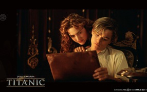 Jack shows his drawings in the movie Titanic