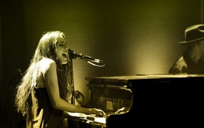 Kомпозитор за роялем