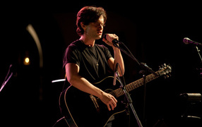 Выступление на сцене